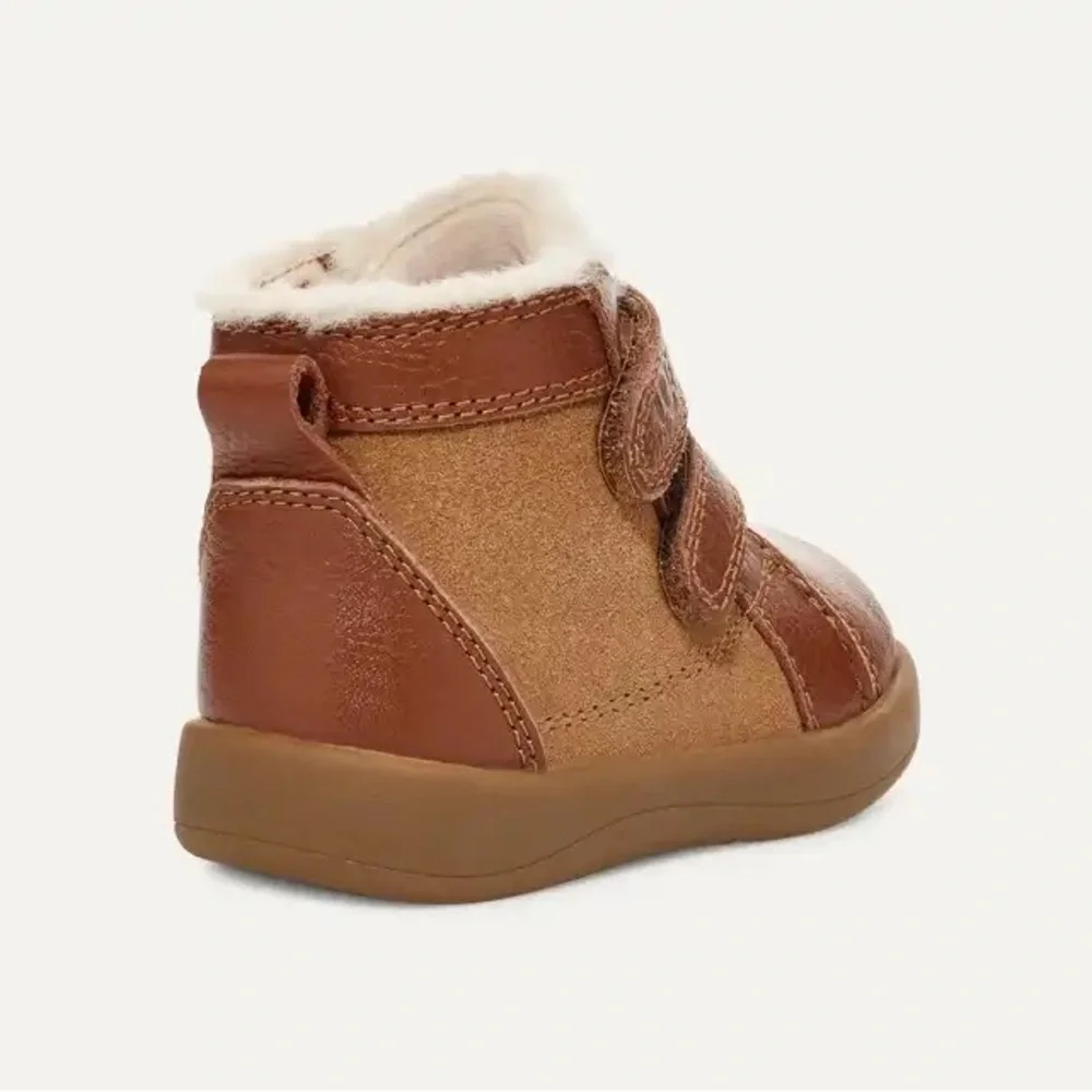 NIB UGG Rennon II Baby Booties Size 02/03 (6-12 Months)